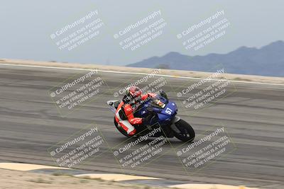 media/Nov-15-2025-Race Pace (Sat) [[8de605a2d8]]/Verified Riders/Bowl (1020am)/